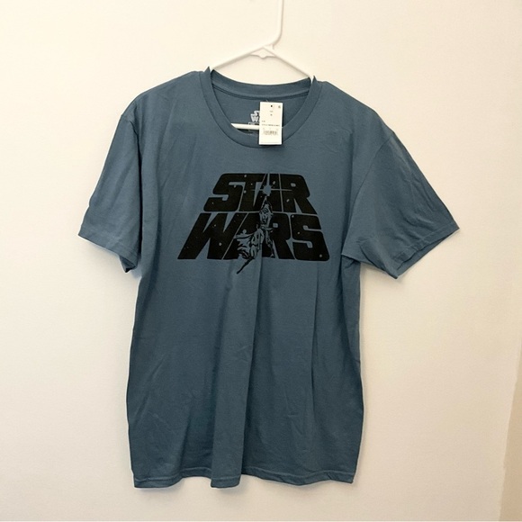 New with tags size medium Star Wars t-shirt - Picture 1 of 9